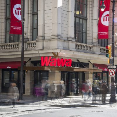 Wawa – Broad and Walnut Streets